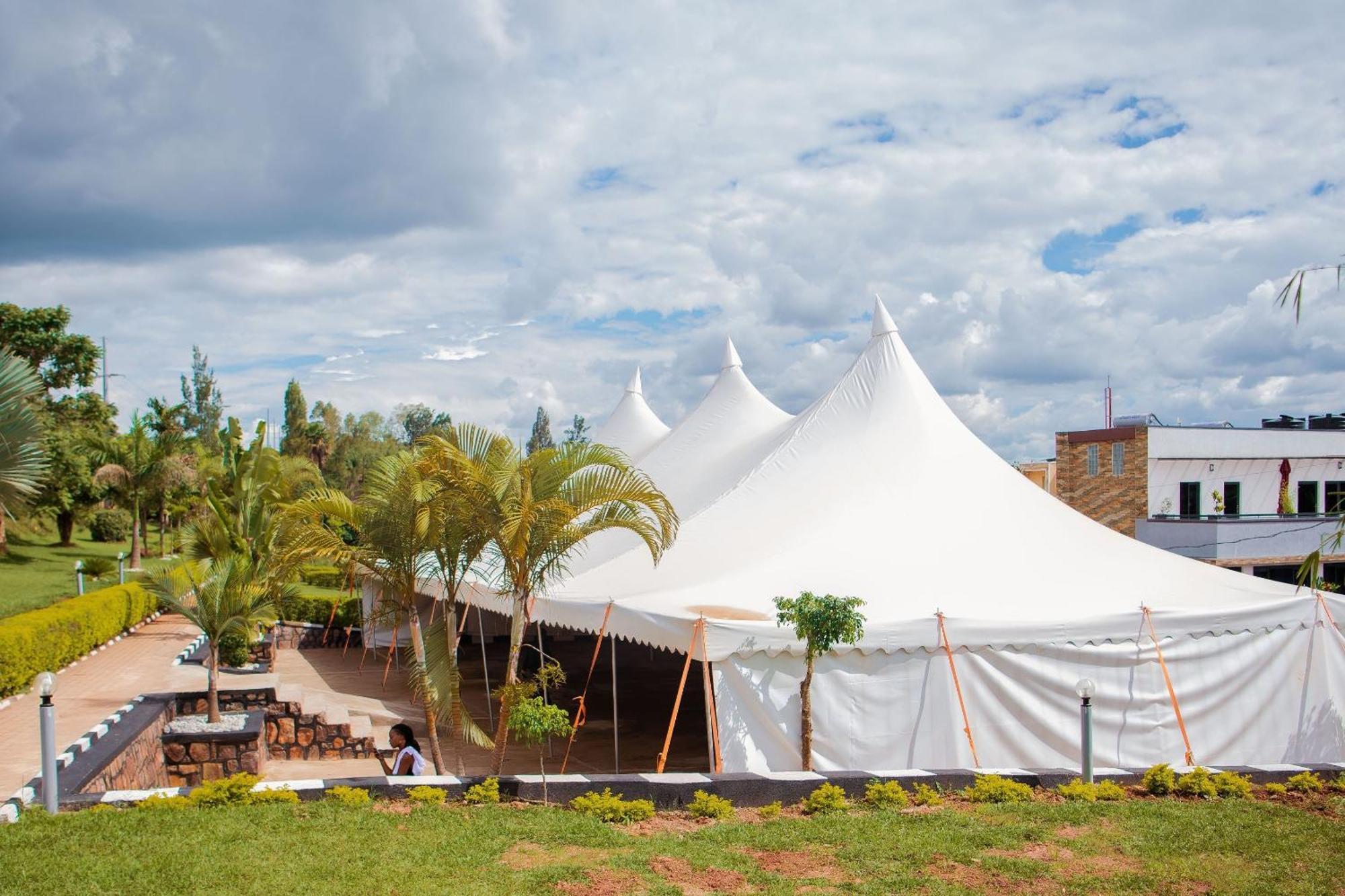 Jasper Palace Rebero Kigali Exterior photo